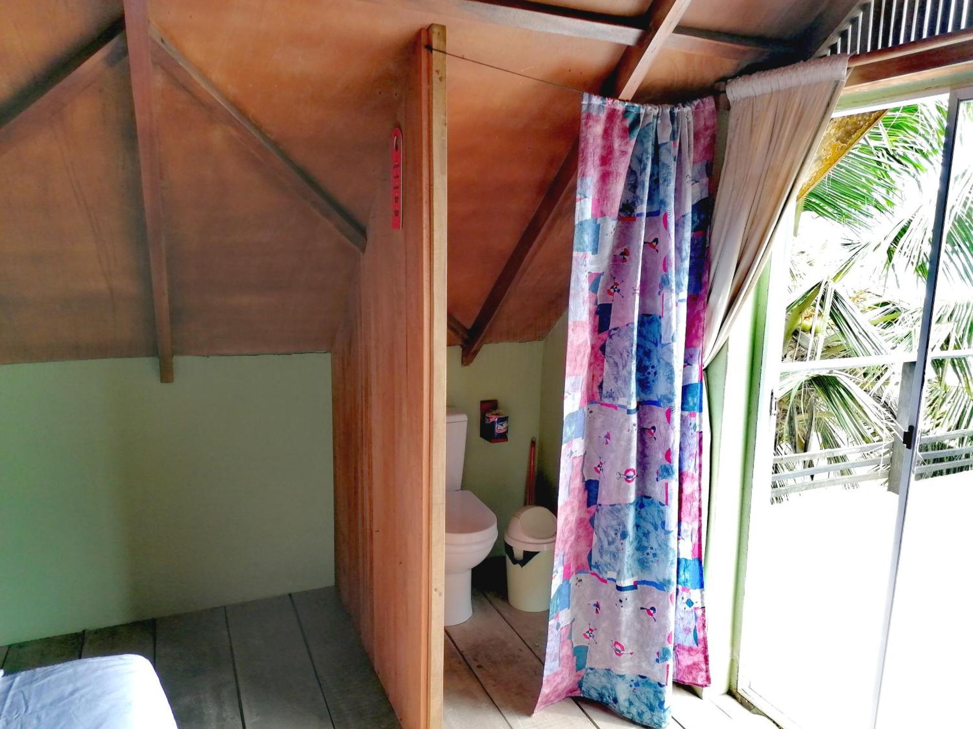 Afro Beach Eco Resort Butre Chambre photo