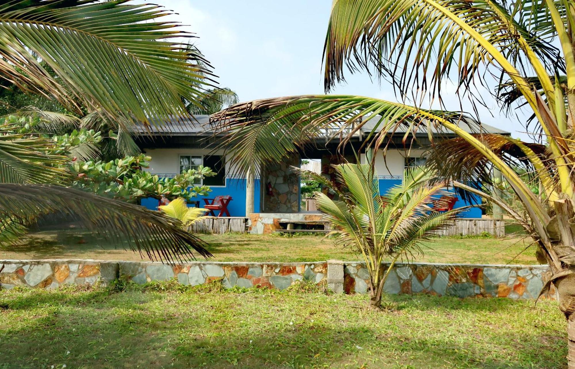 Afro Beach Eco Resort Butre Chambre photo