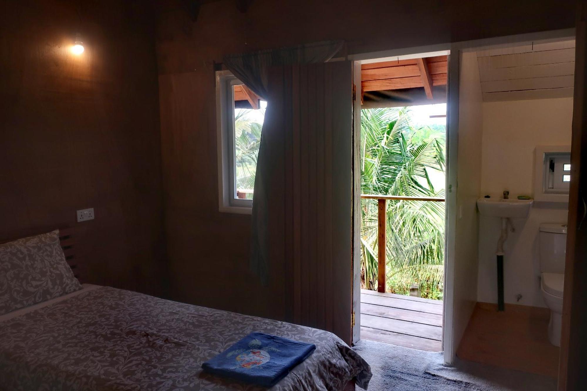 Afro Beach Eco Resort Butre Chambre photo